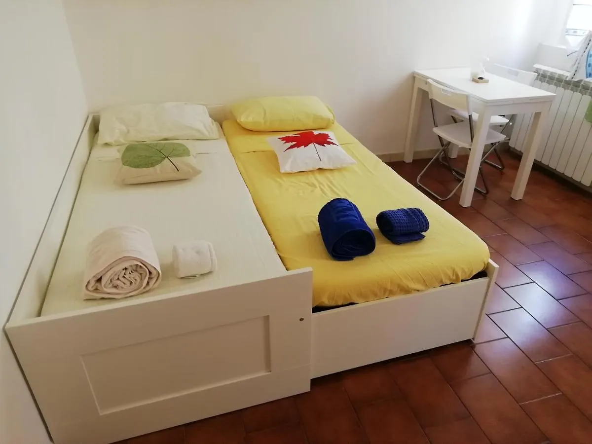 Over The Rainbow - Cozy Studio In The Centre Of Ferrara location